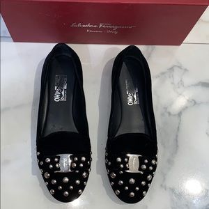 Salvatore Ferragamo flats